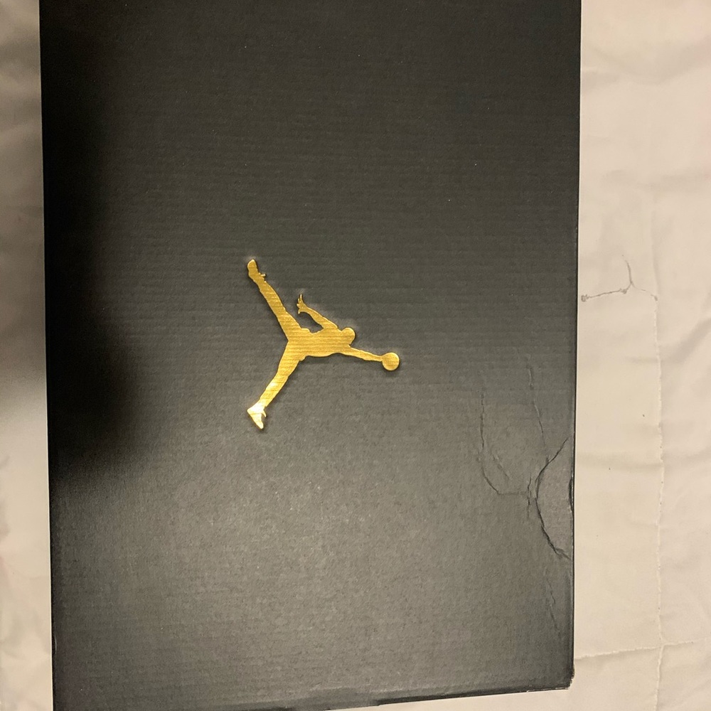 Jordan 11’s - Picture 5 of 7